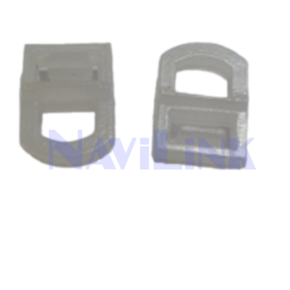 Remove-bg.ai_1720107898640 Крючок шторы в кабину №14 DAF/IVECO/VOLVO (10шт.)